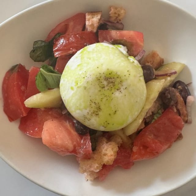 Insalata Pomodoro.