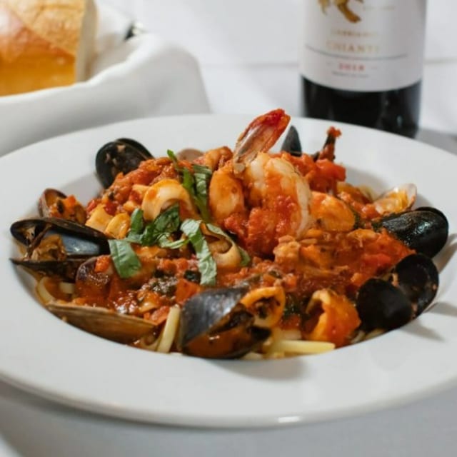Linguine alla Pescatora.