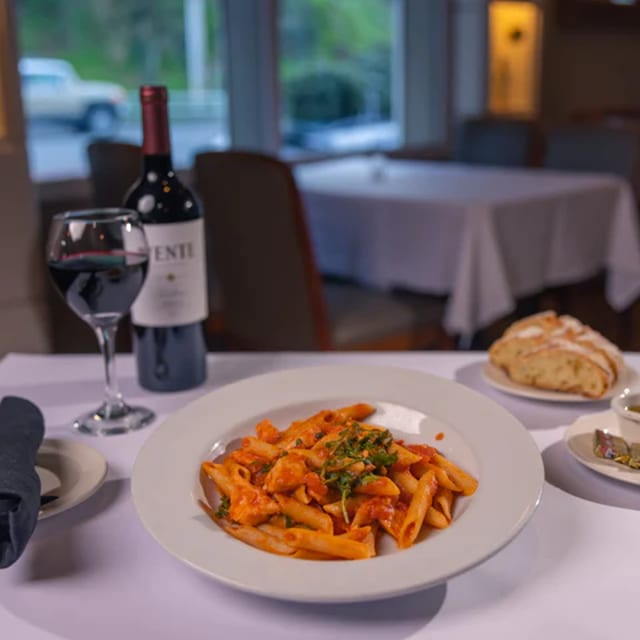 Penne Al Salmone.