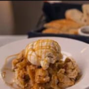 Bread Pudding Con Gelato.
